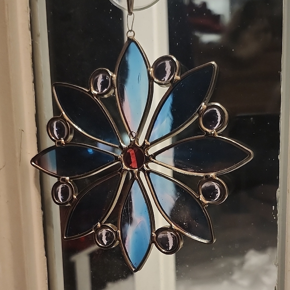 Elegant Blue Stained Glass Ornament - Picture 3 of 4